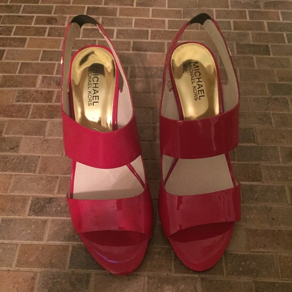 Michael Kors red heels size 7.5 - Picture 5 of 8